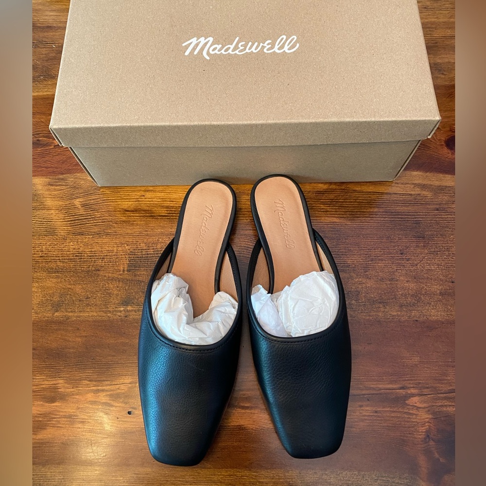 New Madewell slides size 7